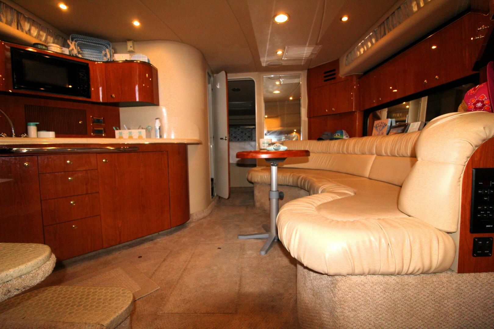 Slide: The Image of 2000 Sea Ray 380 Sundancer - 4339570