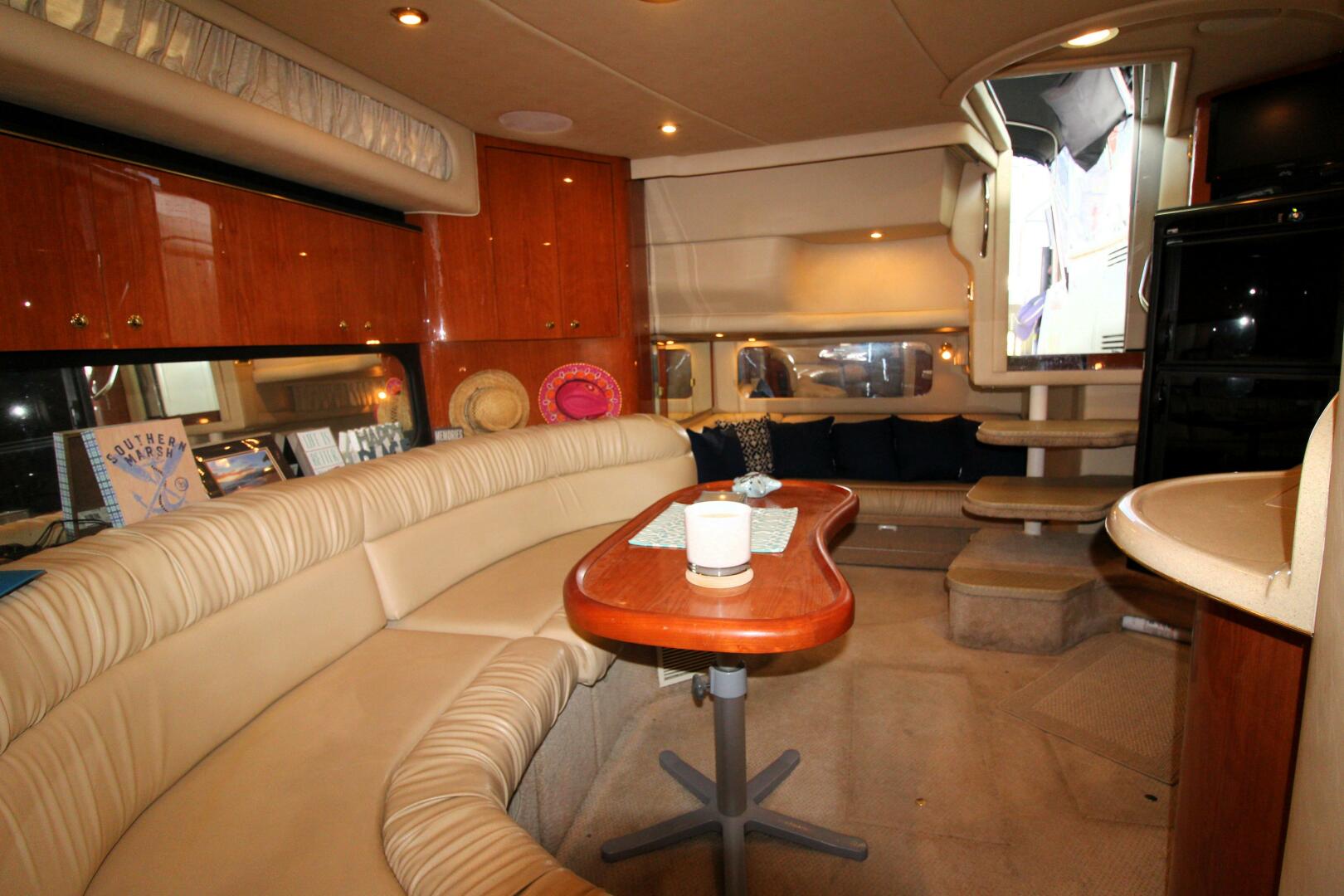 Slide: The Image of 2000 Sea Ray 380 Sundancer - 4339593