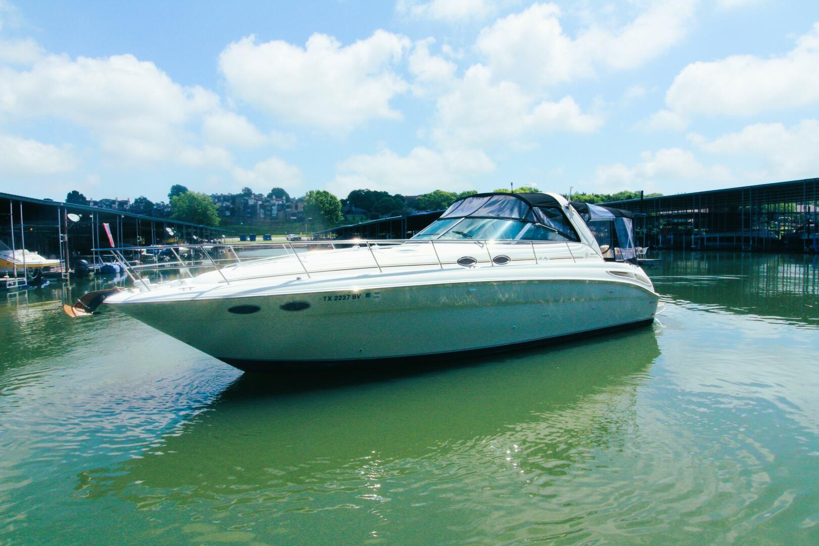 Slide: The Image of 2000 Sea Ray 380 Sundancer - 5079765