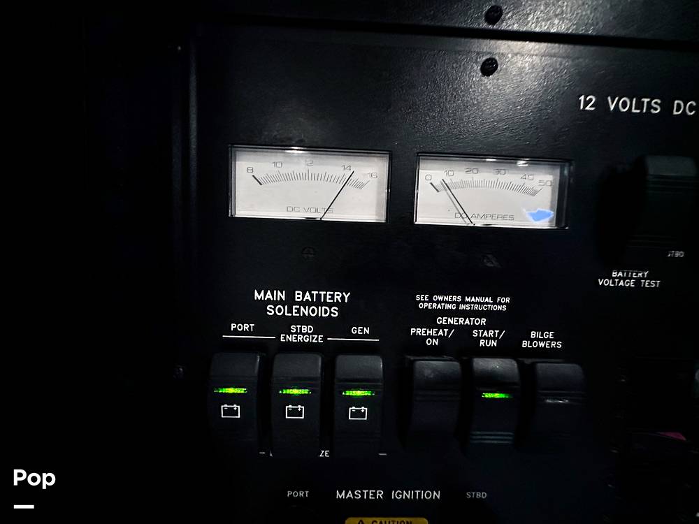 Slide: The Image of Sea Ray 380 Sundancer 2000 - 51