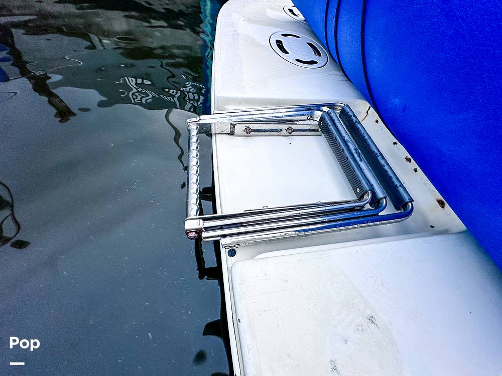 Slide: The Image of Sea Ray 380 Sundancer 2000 - 54
