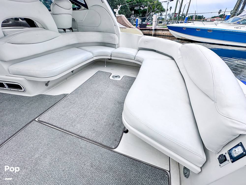 Slide: The Image of Sea Ray 380 Sundancer 2000 - 61
