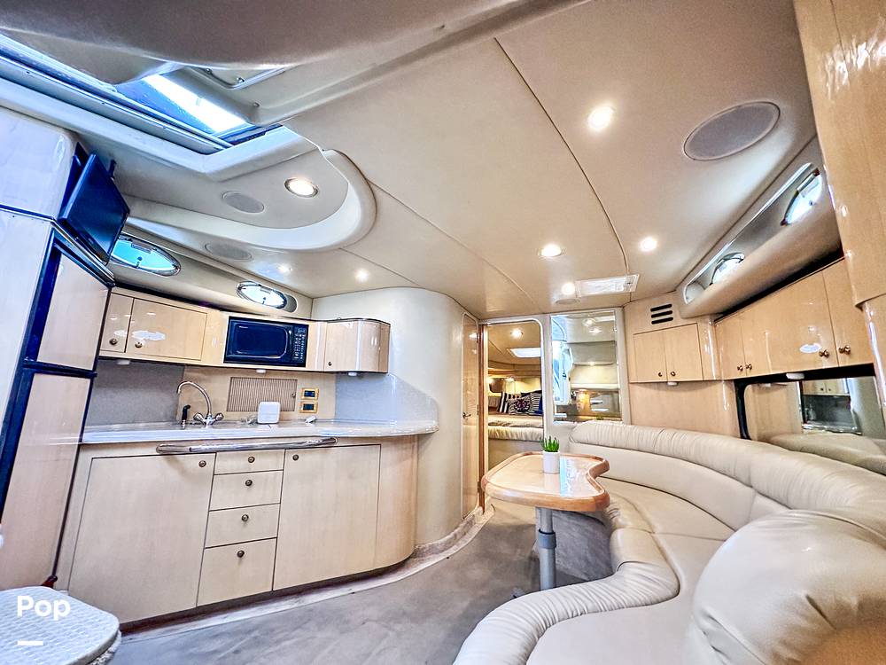 Slide: The Image of Sea Ray 380 Sundancer 2000 - 68