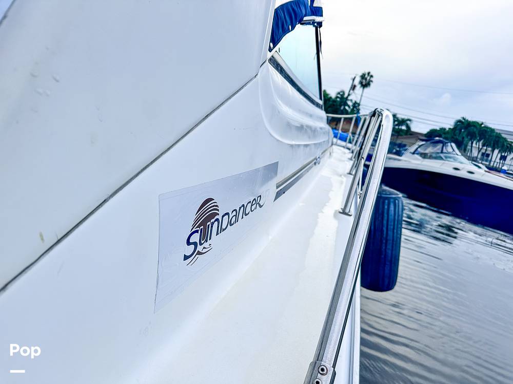 Slide: The Image of Sea Ray 380 Sundancer 2000 - 70
