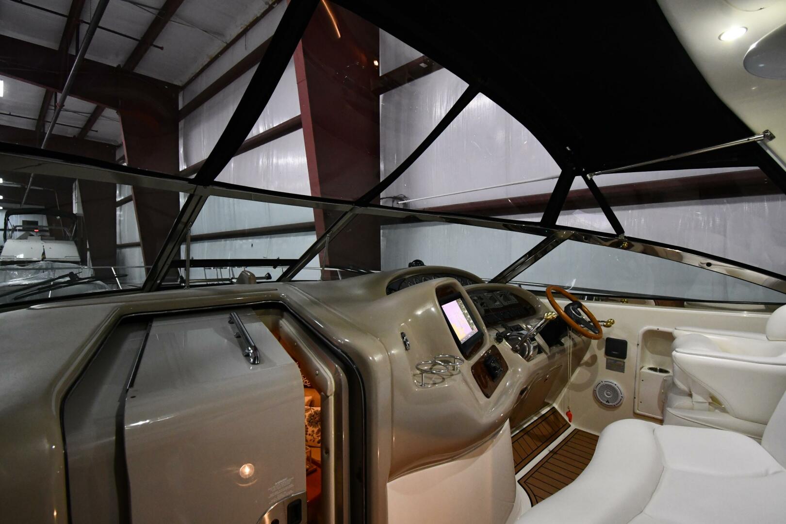 Slide: The Image of Sea Ray 380 Sundancer 2001 - 5201583