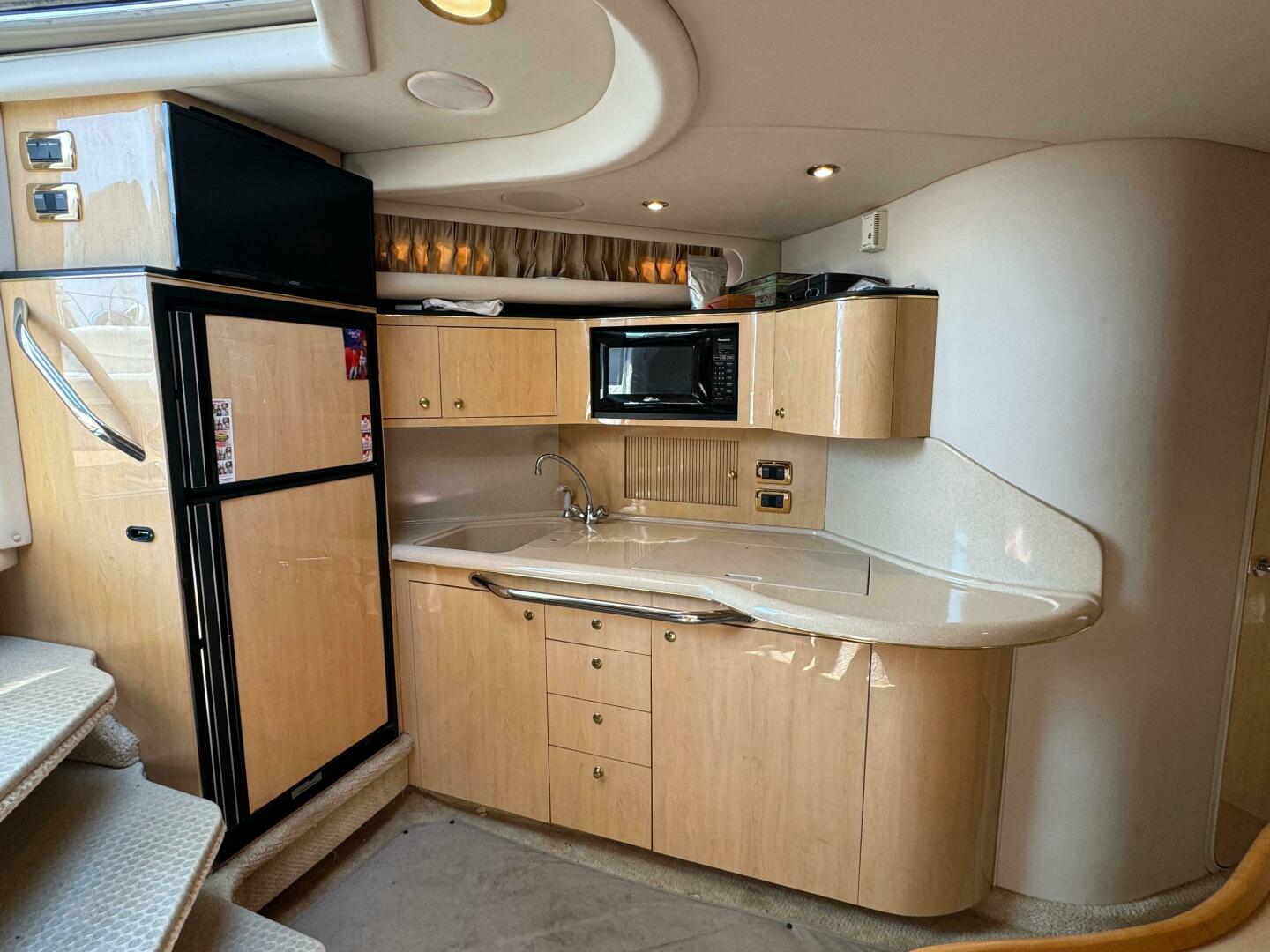Slide: The Image of Sea Ray 380 Sundancer 2001 - 4524414