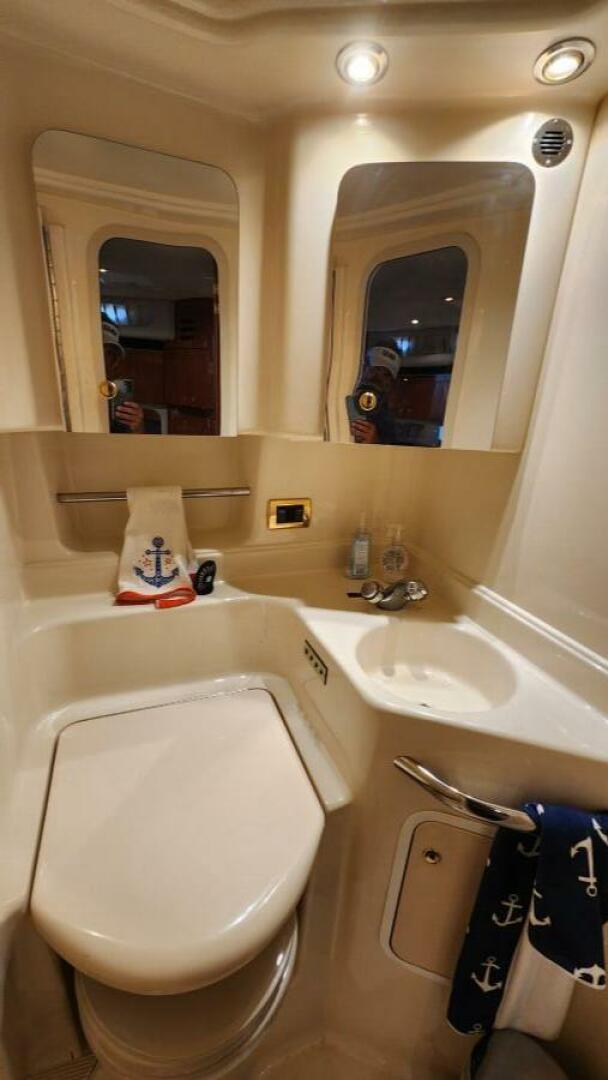 Slide: The Image of 2001 Sea Ray 380 Sundancer "Final Final" - 4569752