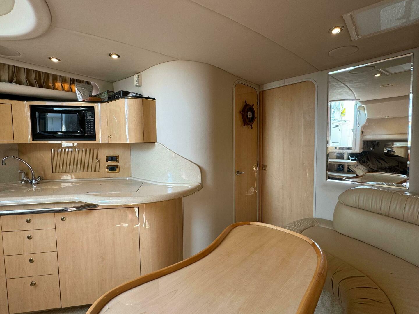 Slide: The Image of Sea Ray 380 Sundancer 2001 - 4524423