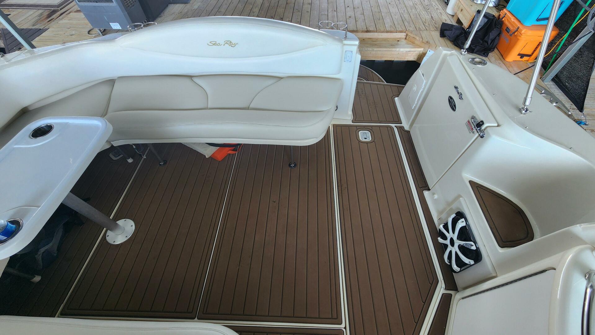Slide: The Image of 2001 Sea Ray 380 Sundancer "Final Final" - 4569789
