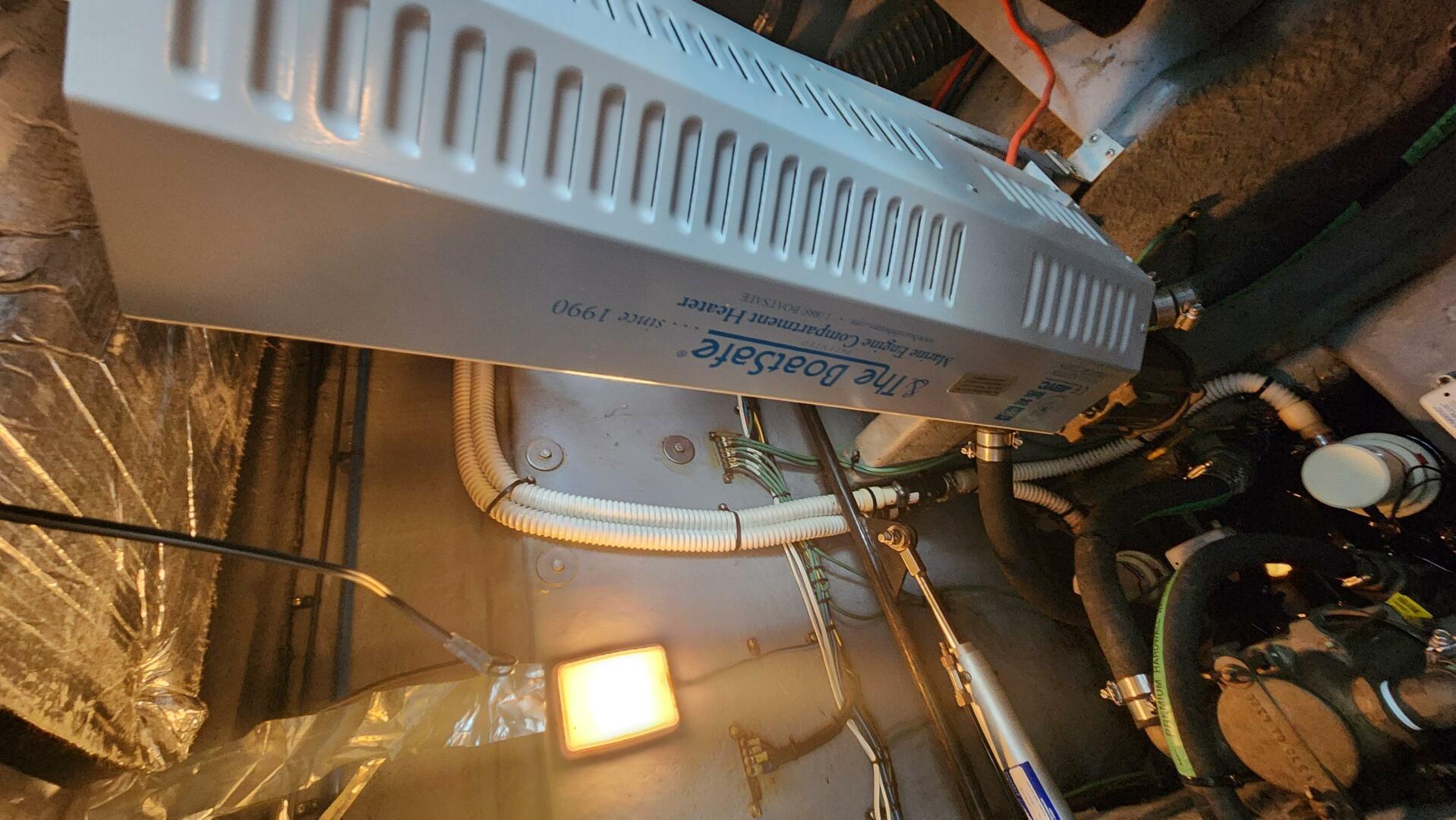 Slide: The Image of 2001 Sea Ray 380 Sundancer "Final Final" - 4569794