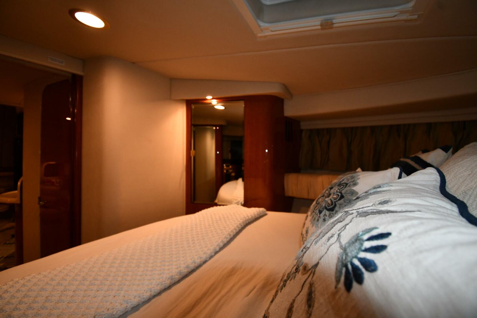 Slide: The Image of Sea Ray 380 Sundancer 2001 - 5201606