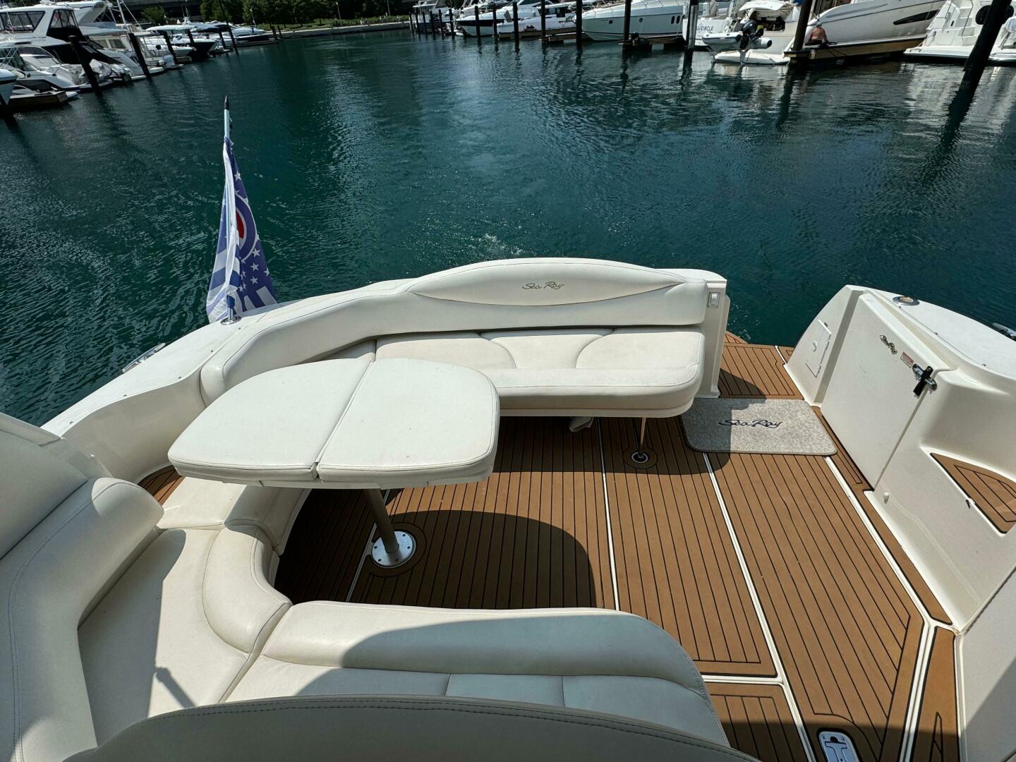 Slide: The Image of Sea Ray 380 Sundancer 2001 - 4524392