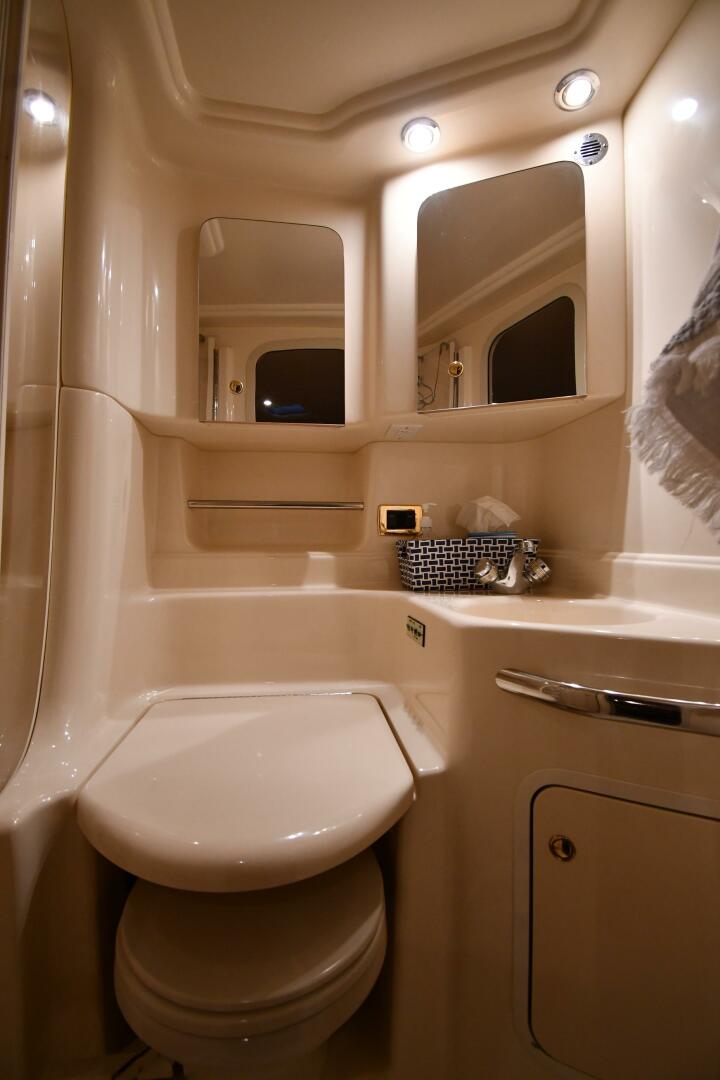 Slide: The Image of Sea Ray 380 Sundancer 2001 - 5201610