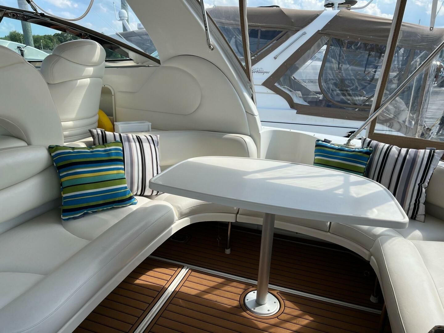 Slide: The Image of Sea Ray 380 Sundancer 2002 - 4714793
