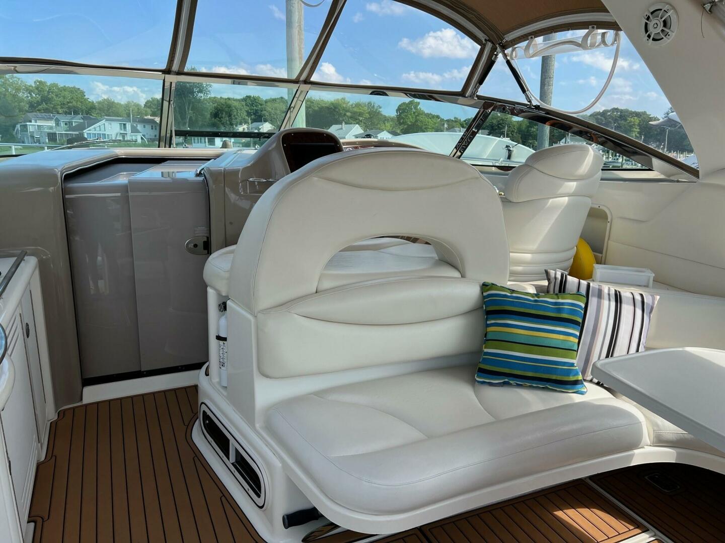 Slide: The Image of Sea Ray 380 Sundancer 2002 - 4714795