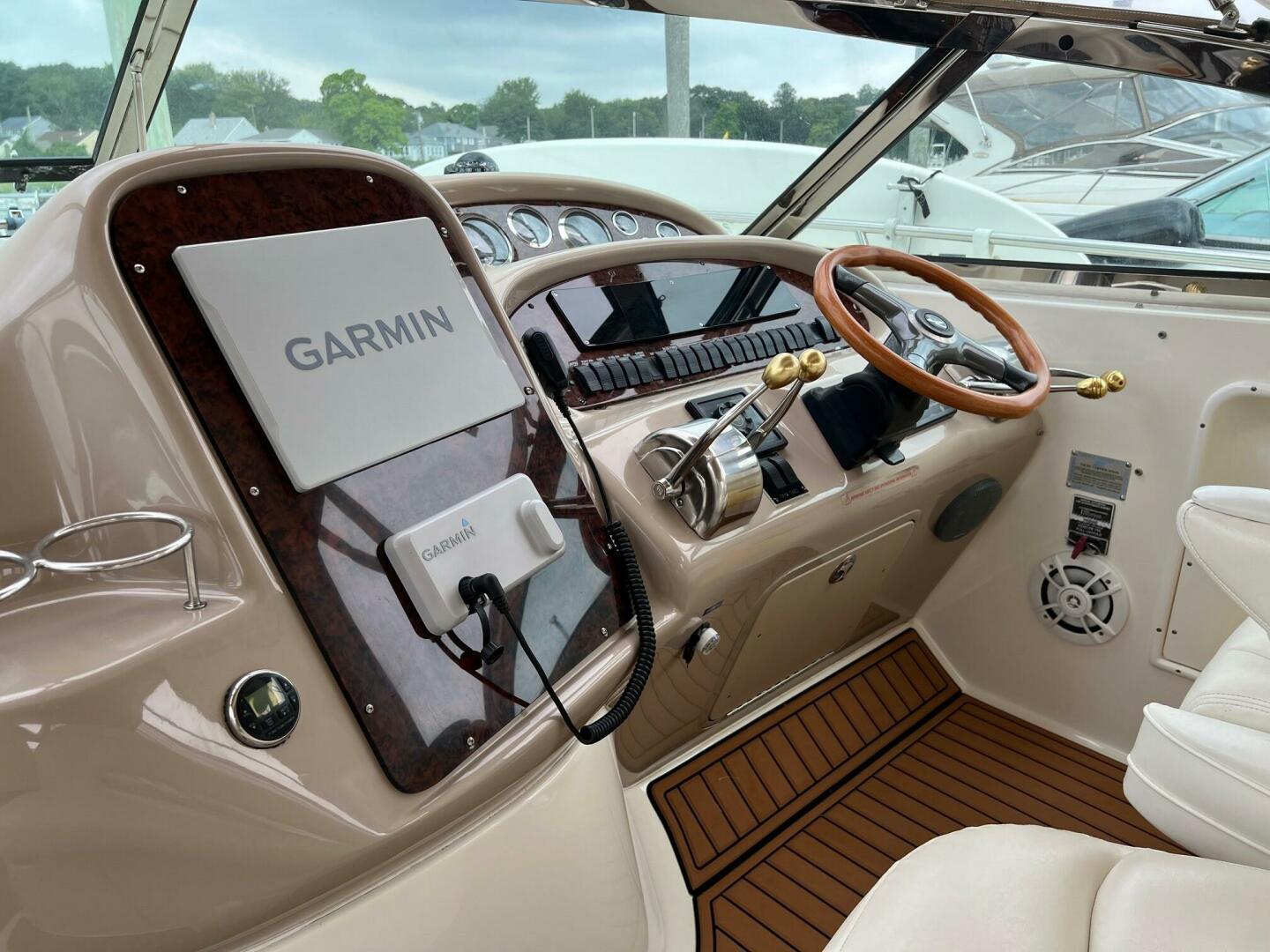 Slide: The Image of Sea Ray 380 Sundancer 2002 - 4714804
