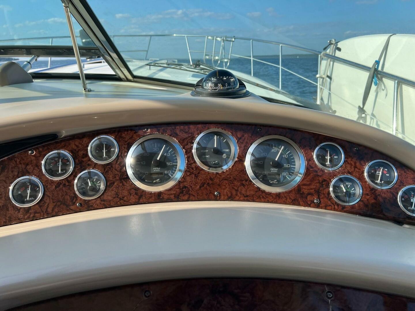 Slide: The Image of Sea Ray 380 Sundancer 2002 - 4714806