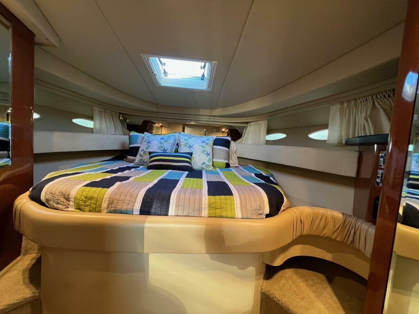 Slide: The Image of Sea Ray 380 Sundancer 2002 - 4726357