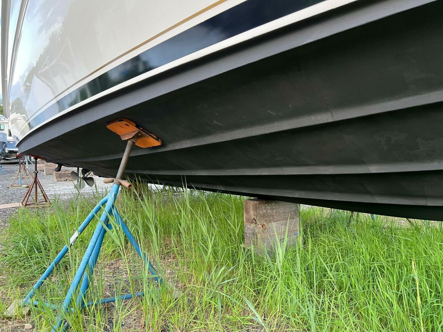 Slide: The Image of Sea Ray 380 Sundancer 2002 - 4726368