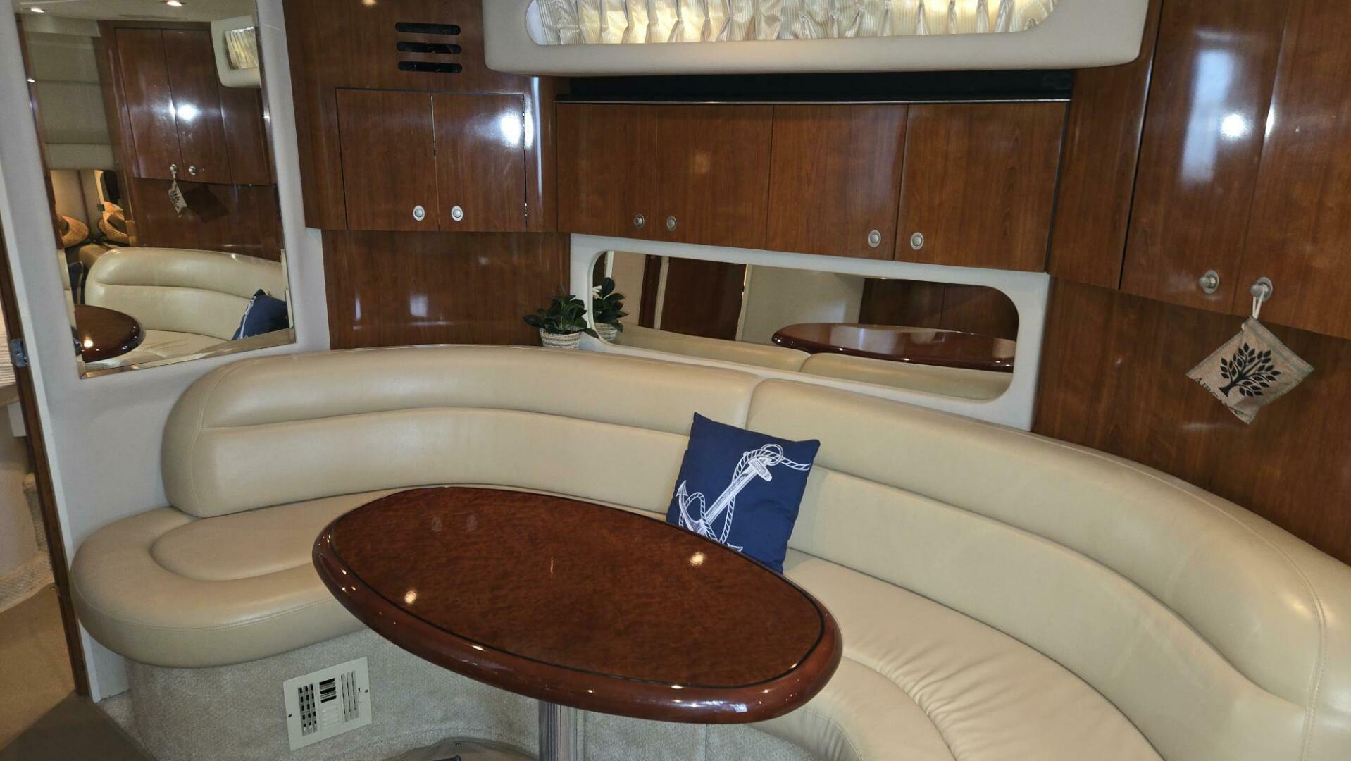 Slide: The Image of Sea Ray 380 Sundancer 2004 - 5342130