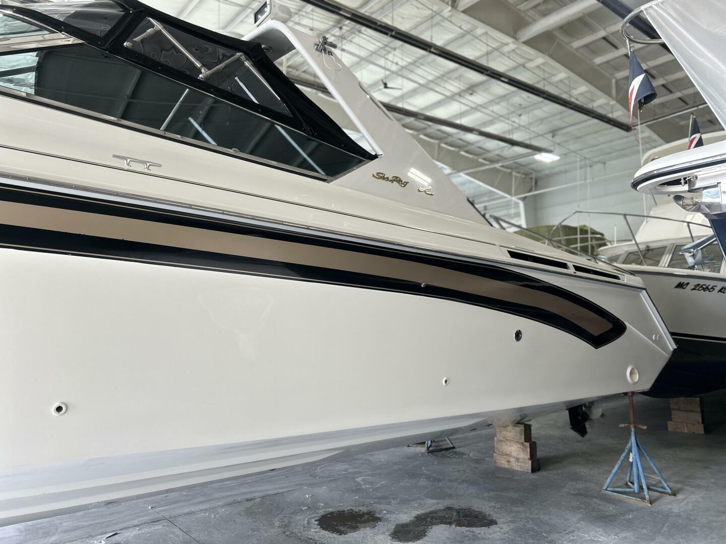 Slide: The Image of Sea Ray 38 SS 1995 - 5150326