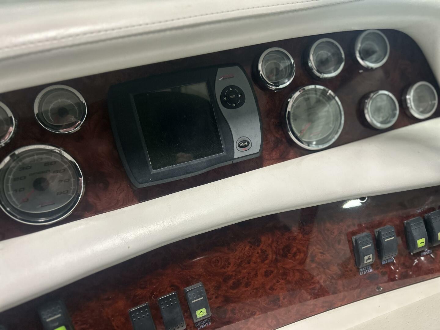 Slide: The Image of Sea Ray 38 SS 1995 - 5150387