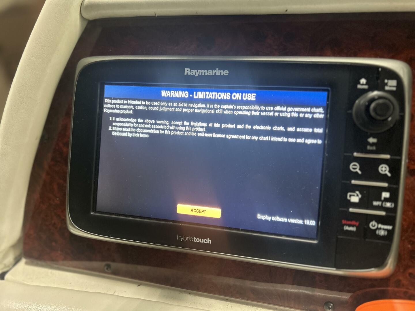 Slide: The Image of Sea Ray 38 SS 1995 - 5150795