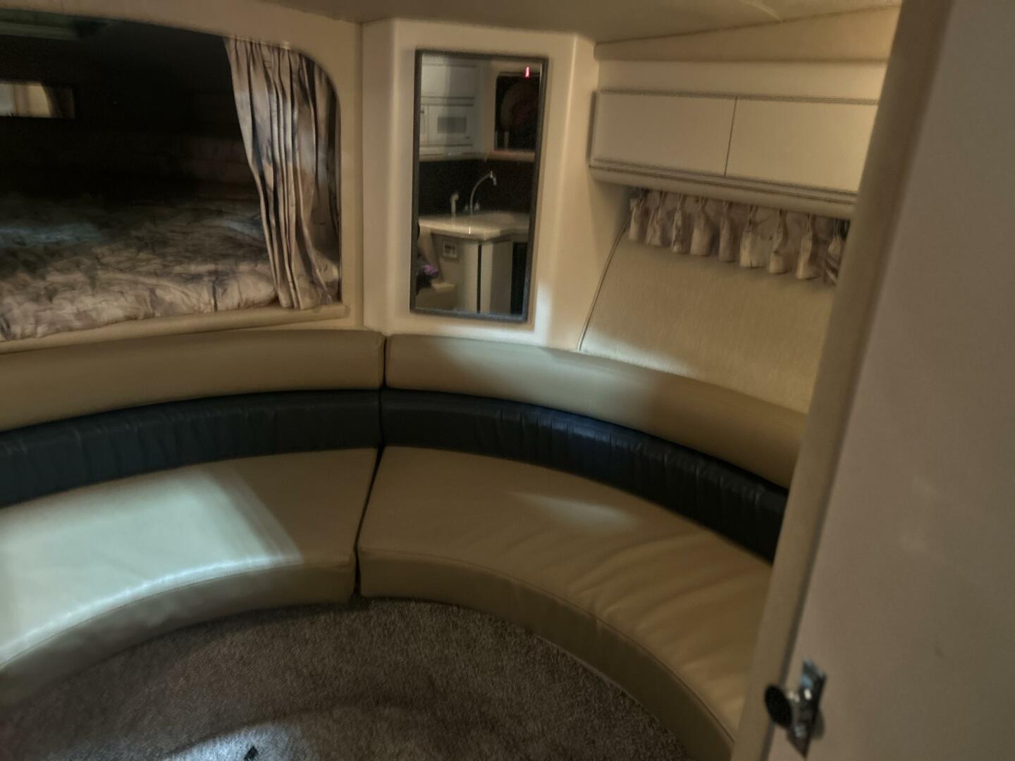 Slide: The Image of Sea Ray 38 SS 1995 - 5150801