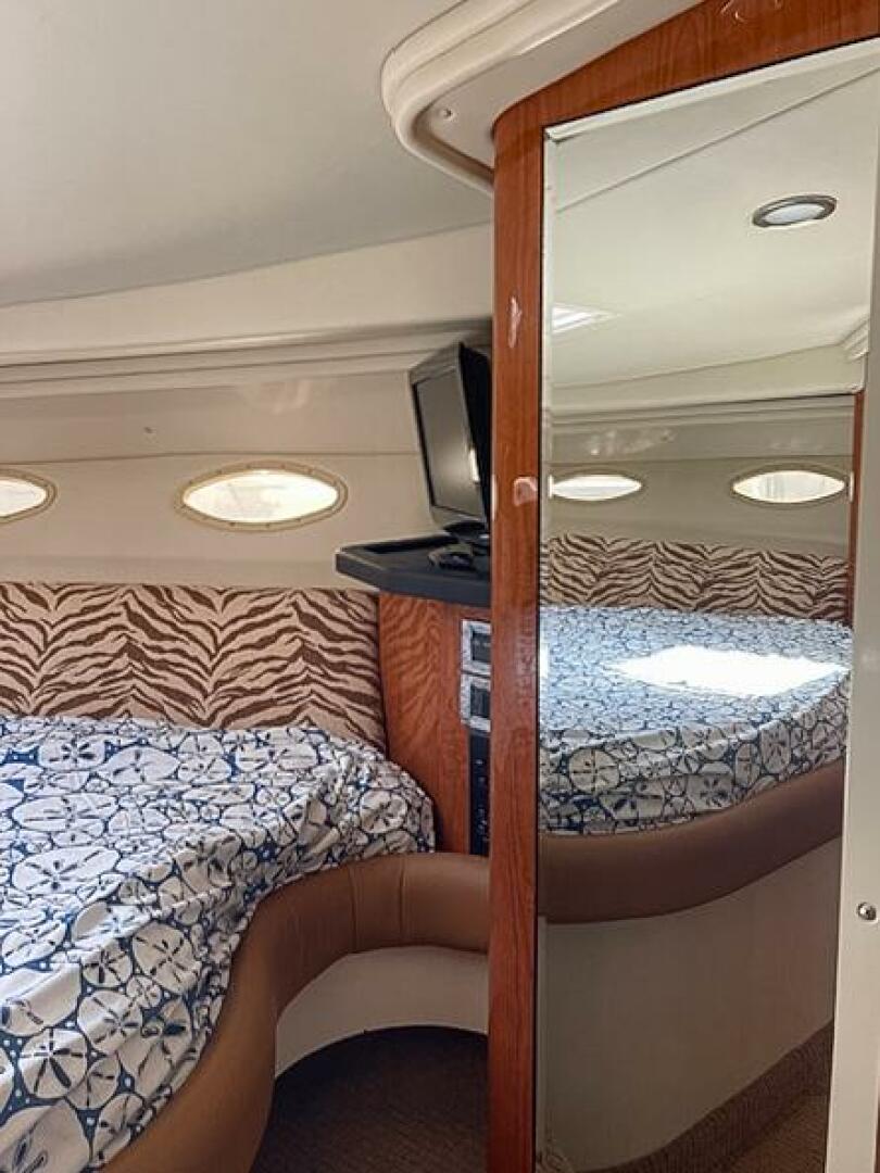 Slide: The Image of 1999 Sea Ray 38 Sundancer Ex - BAD HABIT - 4395295