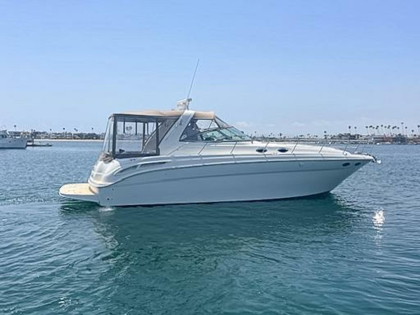 Slide: The Image of 1999 Sea Ray 38 Sundancer Ex - BAD HABIT - 4395307