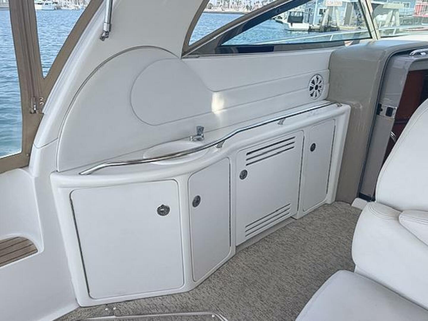 Slide: The Image of 1999 Sea Ray 38 Sundancer Ex - BAD HABIT - 4395301