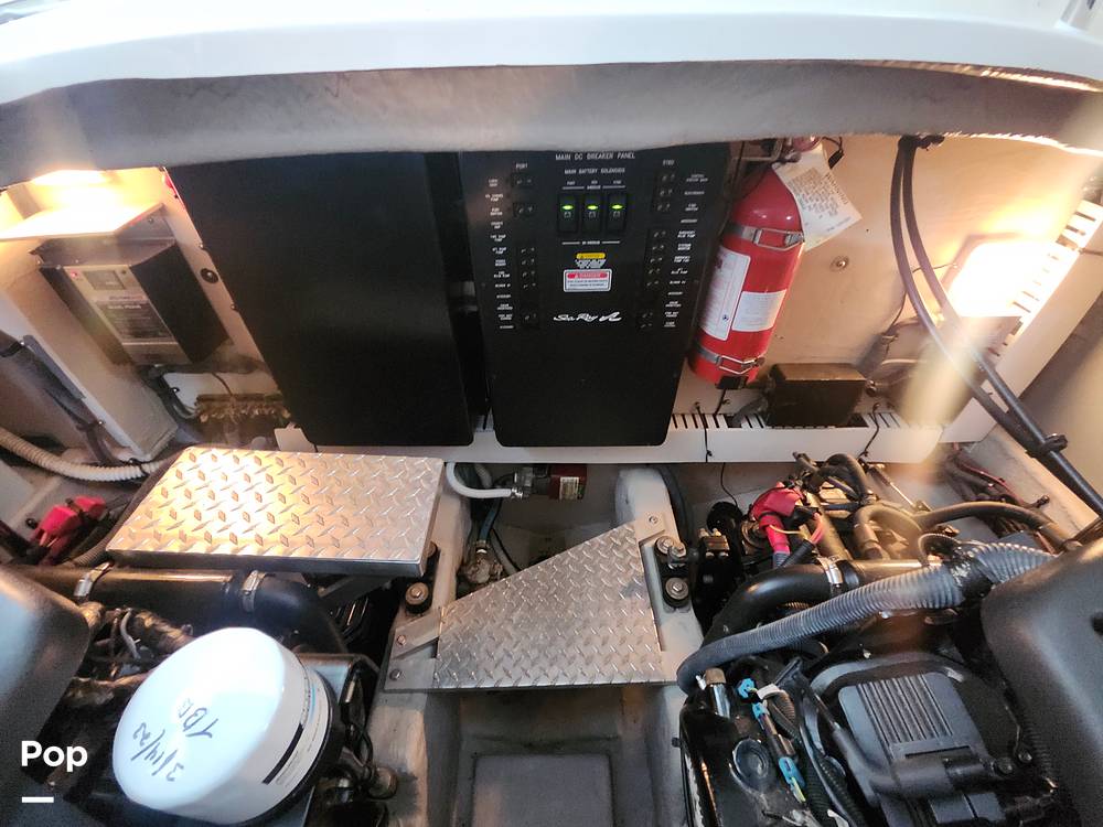 Slide: The Image of Sea Ray 38 Sundancer 2006 - 101