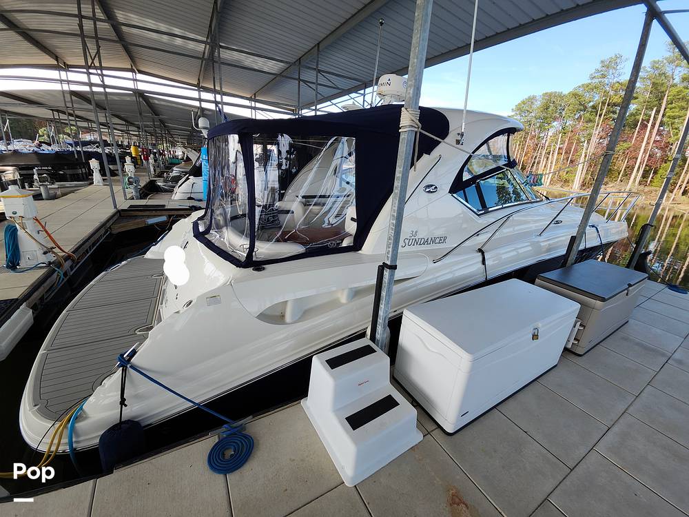 Slide: The Image of Sea Ray 38 Sundancer 2006 - 126