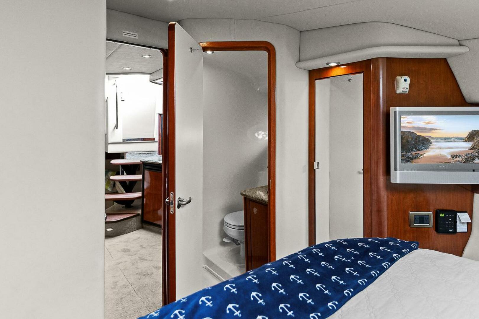Slide: The Image of Sea Ray 38 Sundancer 2006 - 5458783