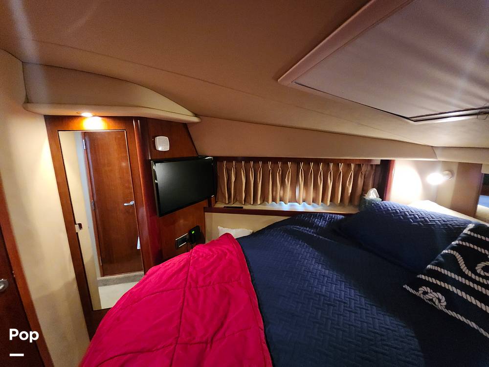 Slide: The Image of Sea Ray 38 Sundancer 2006 - 150