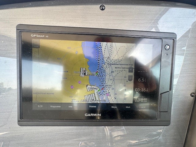 Slide: The Image of Sea Ray 38 Sundancer 2006 - 18