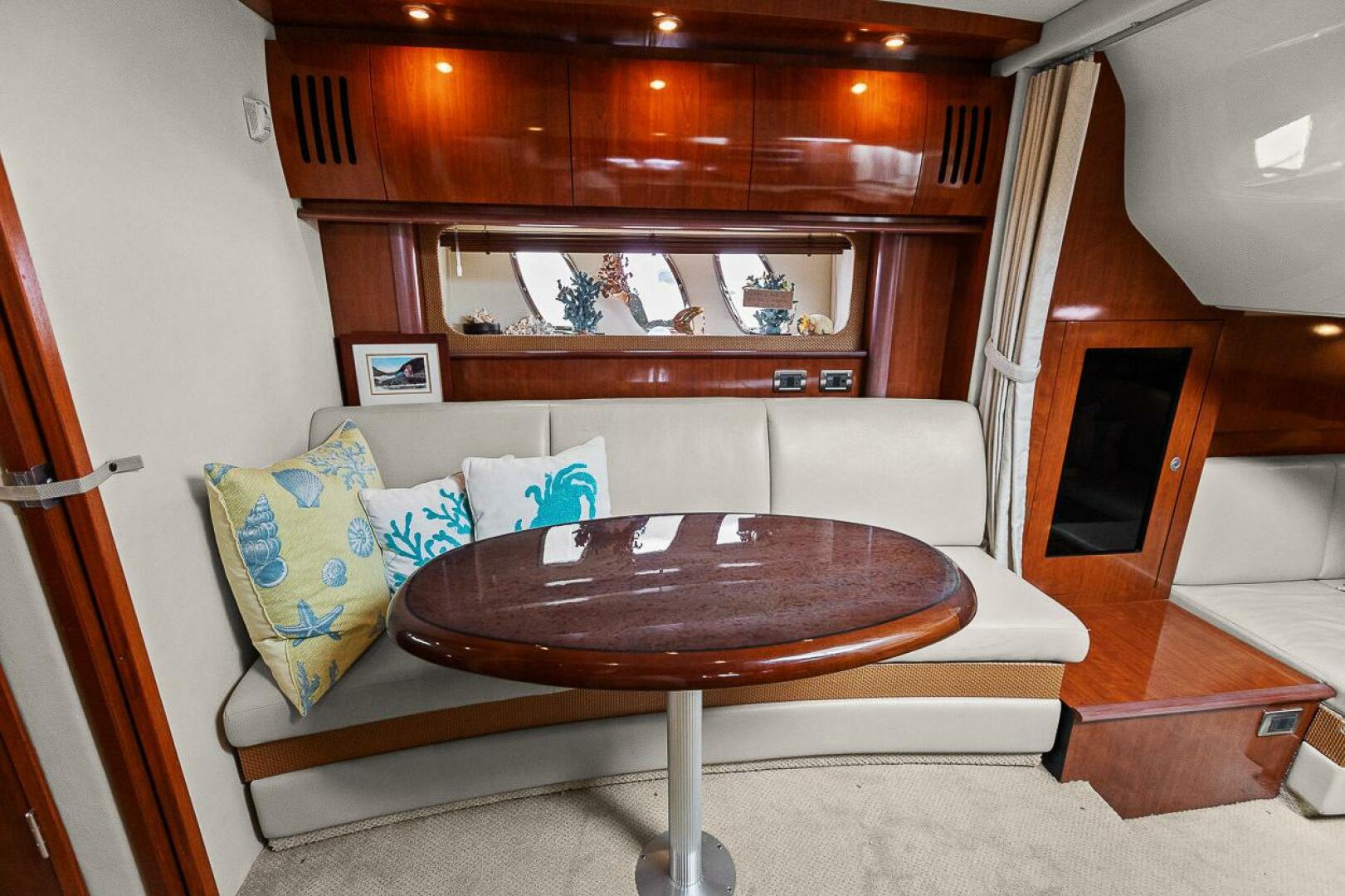 Slide: The Image of Sea Ray 38 Sundancer 2006 - 5458792