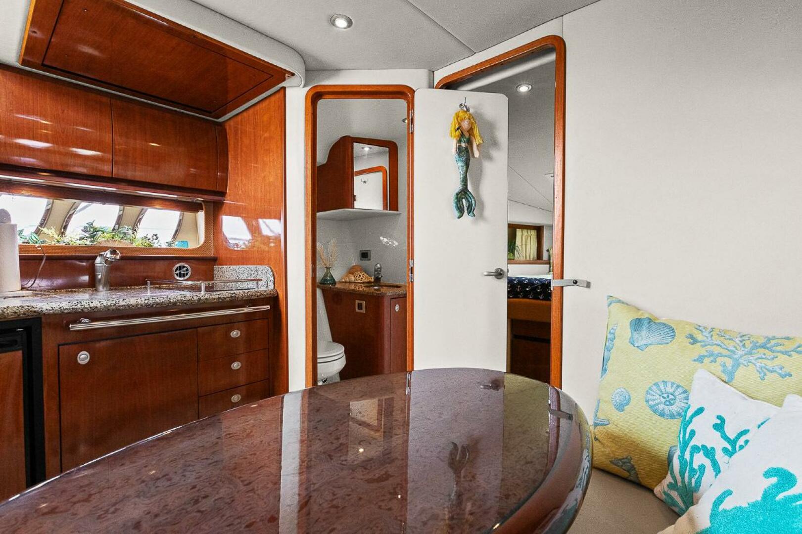 Slide: The Image of Sea Ray 38 Sundancer 2006 - 5458798
