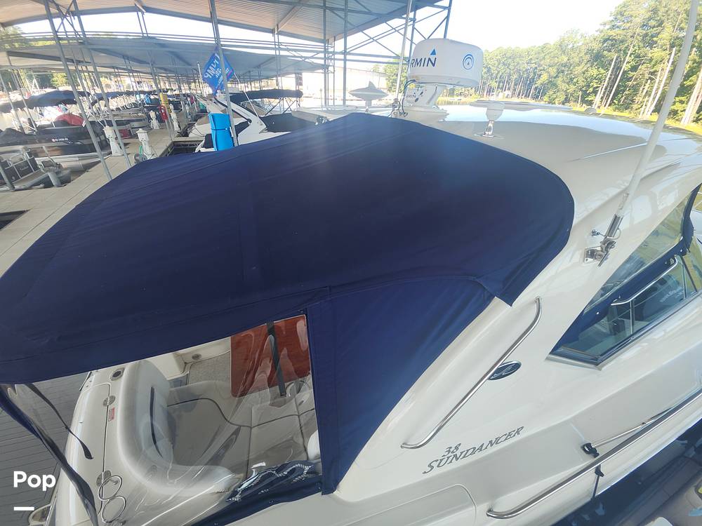 Slide: The Image of Sea Ray 38 Sundancer 2006 - 31