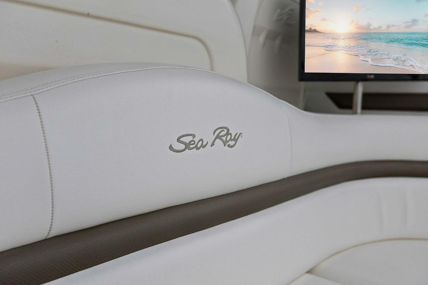 Slide: The Image of Sea Ray 38 Sundancer 2006 - 5458806