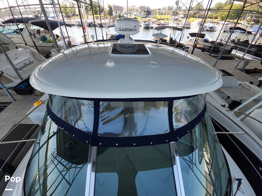 Slide: The Image of Sea Ray 38 Sundancer 2006 - 35