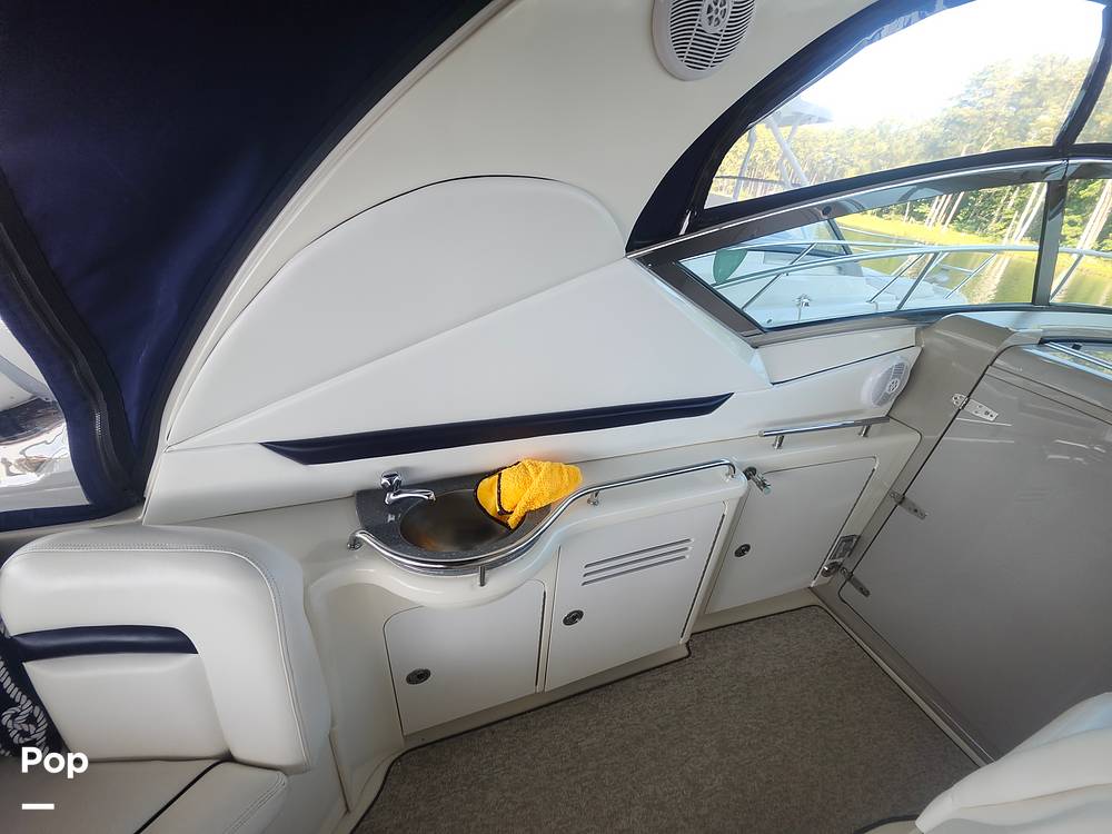 Slide: The Image of Sea Ray 38 Sundancer 2006 - 46