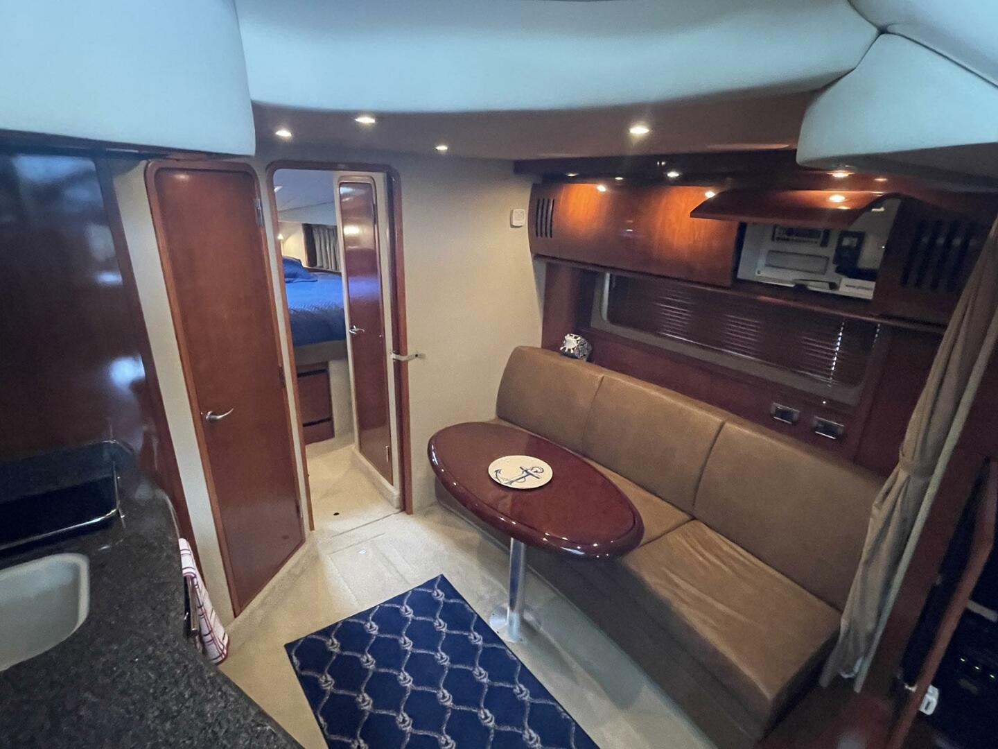 Slide: The Image of Sea Ray 38 Sundancer 2006 - 5157018