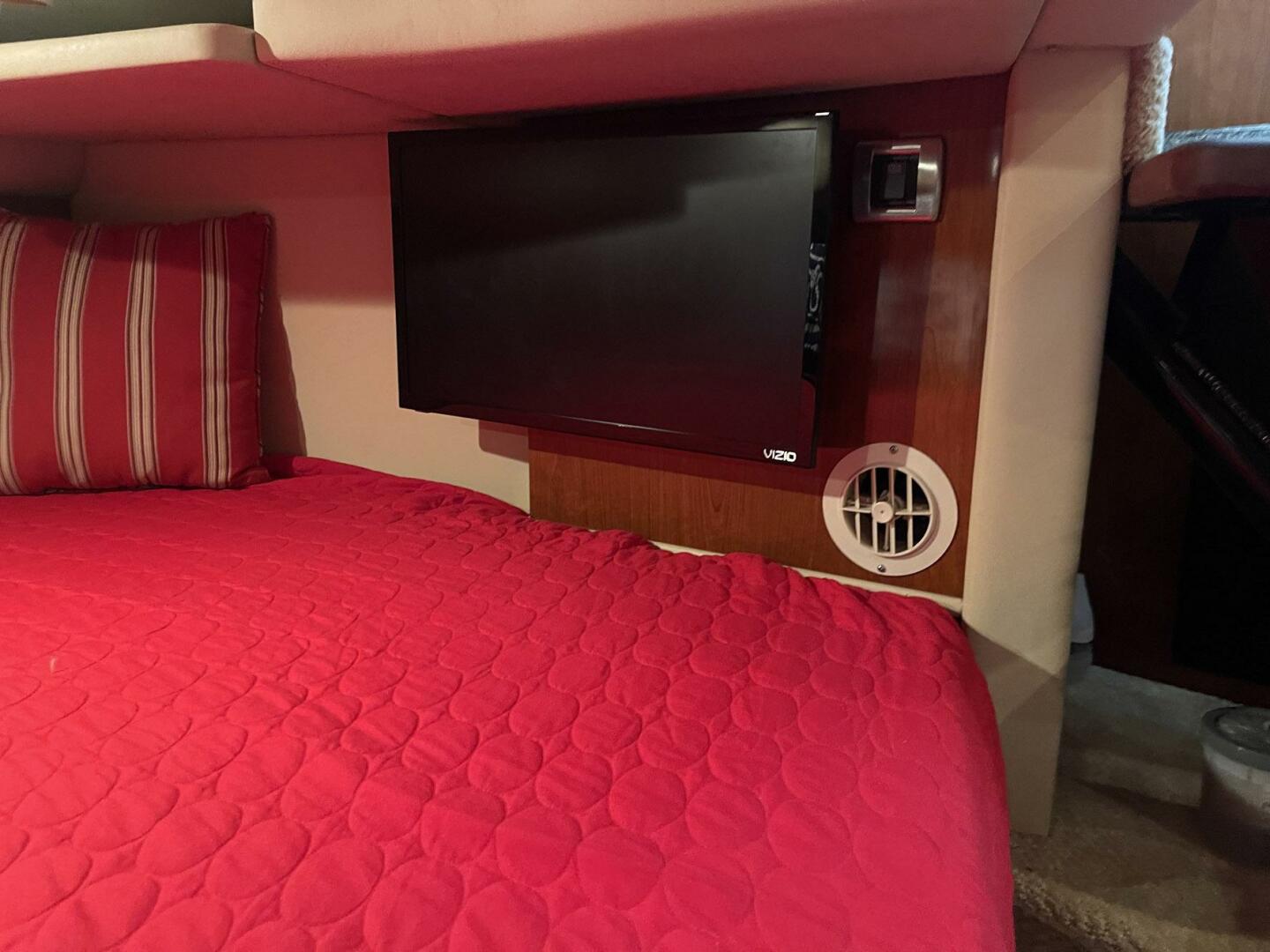 Slide: The Image of Sea Ray 38 Sundancer 2006 - 5157028