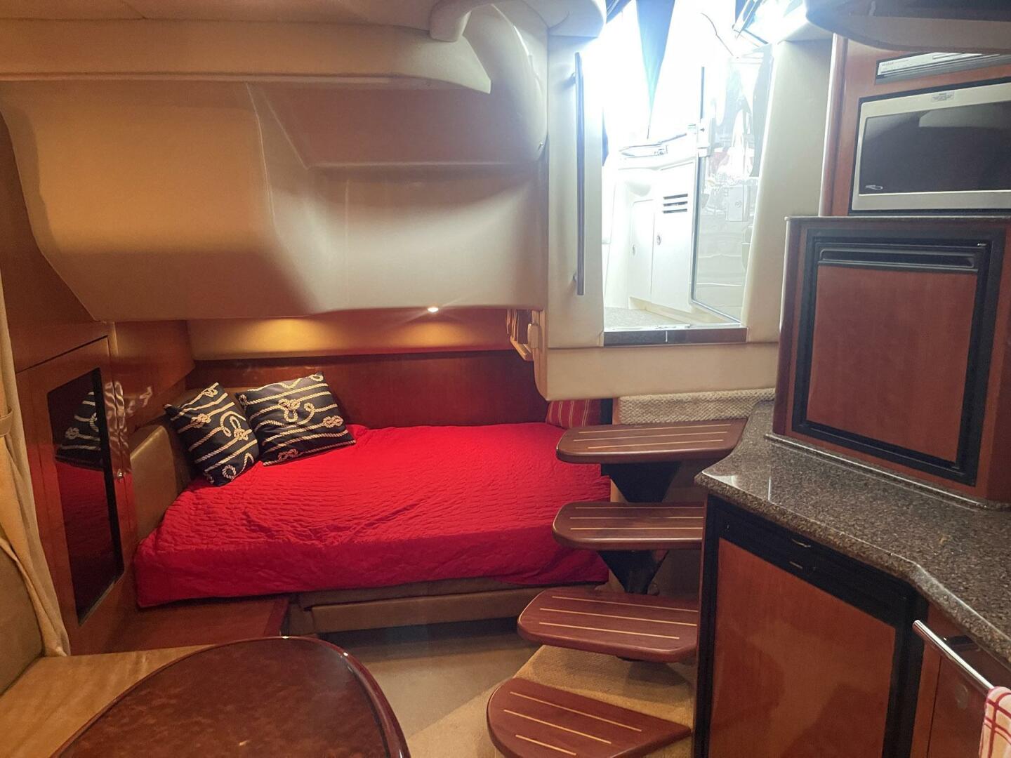 Slide: The Image of Sea Ray 38 Sundancer 2006 - 5157035