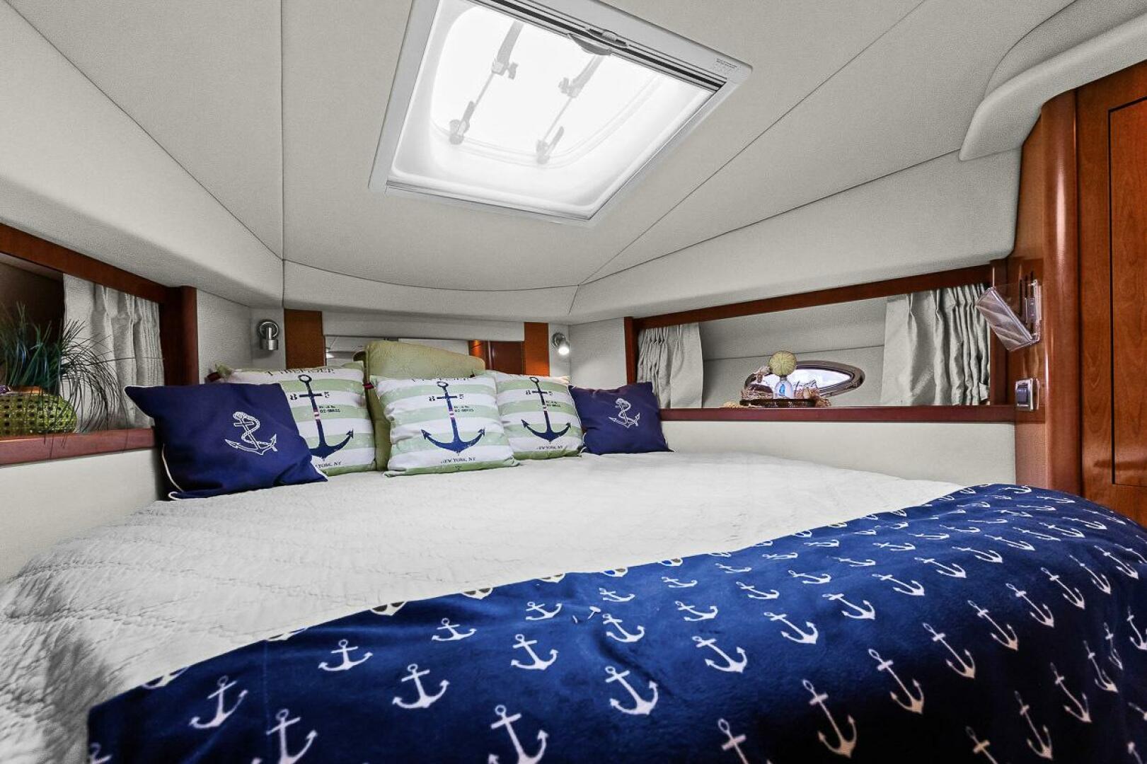 Slide: The Image of Sea Ray 38 Sundancer 2006 - 5458777
