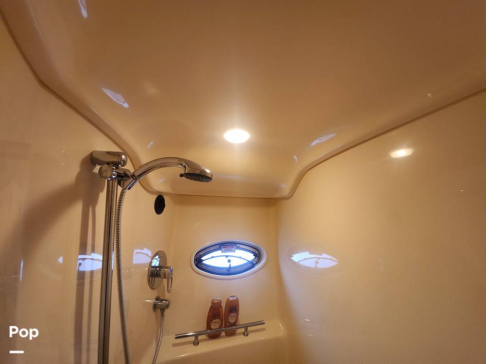 Slide: The Image of Sea Ray 38 Sundancer 2006 - 80