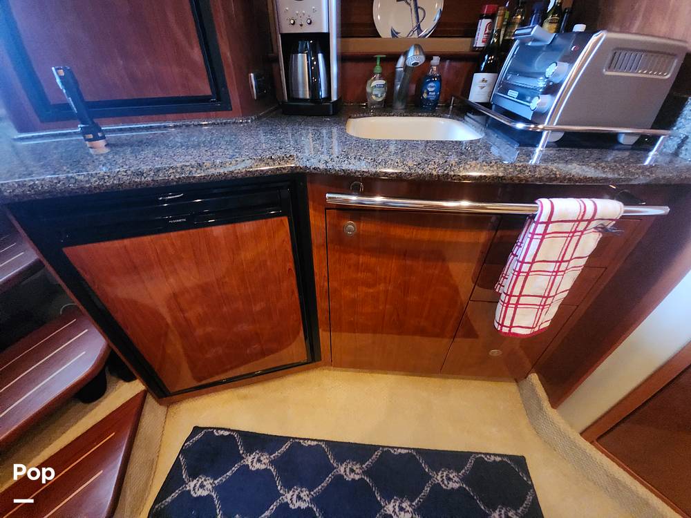 Slide: The Image of Sea Ray 38 Sundancer 2006 - 84