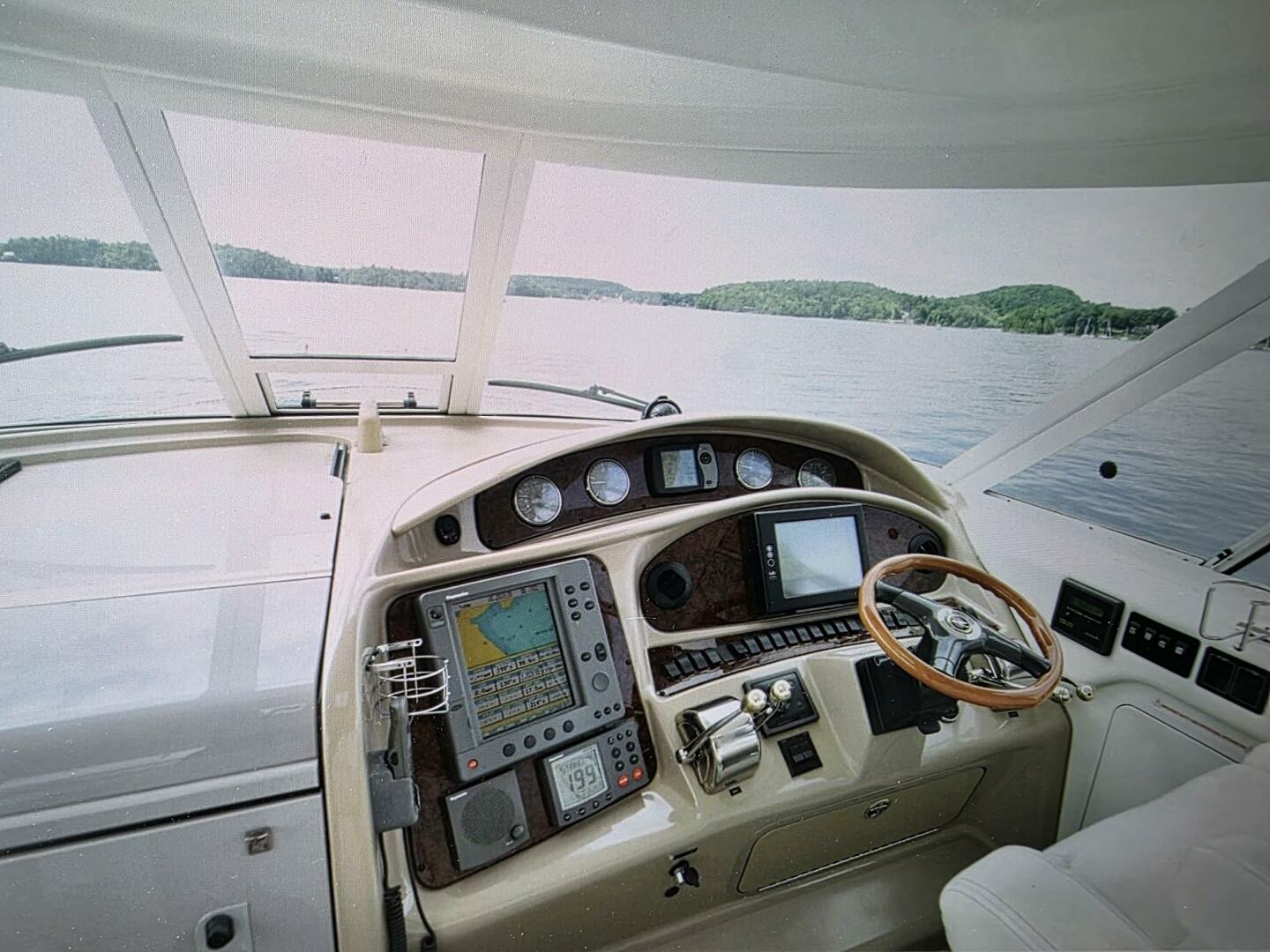 Slide: The Image of Sea Ray 39 2003 - 5407892