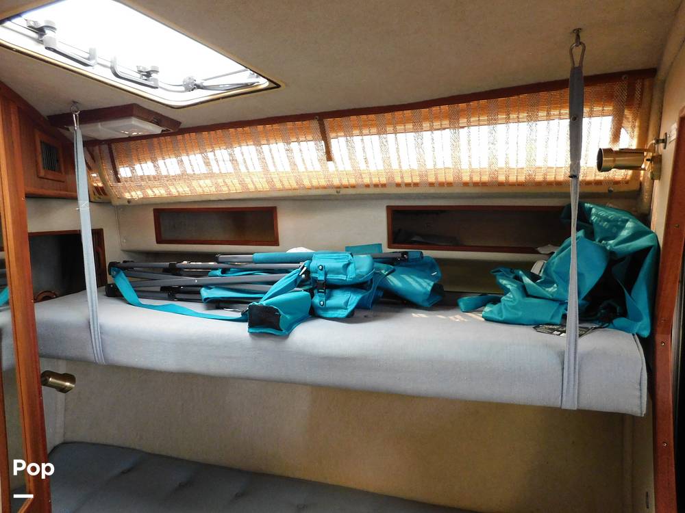 Slide: The Image of Sea Ray 390 Express 1986 - 12895816